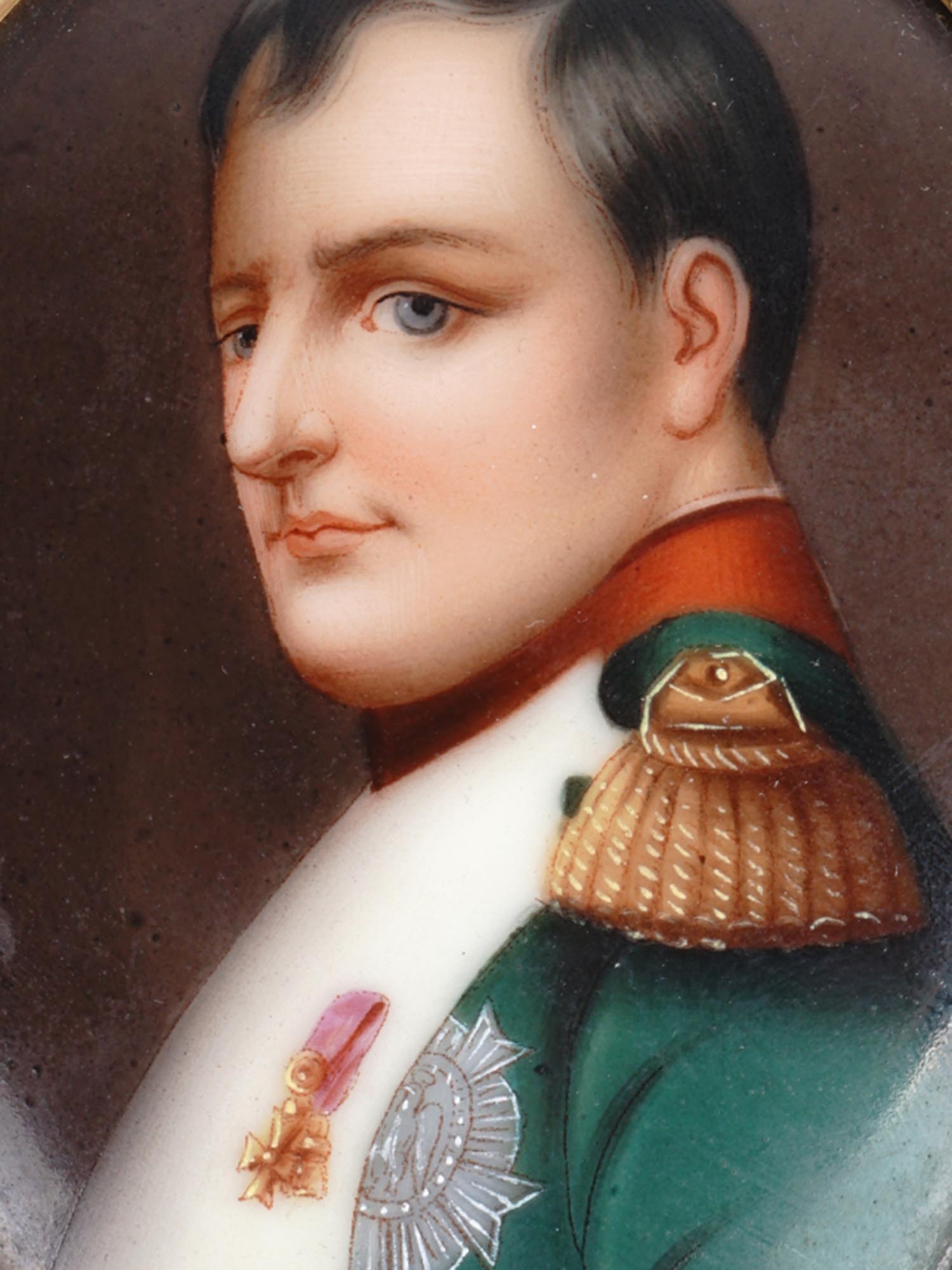 ANTIQUE HAND PAINTED MINIATURE NAPOLEON PORTRAIT PIC-1